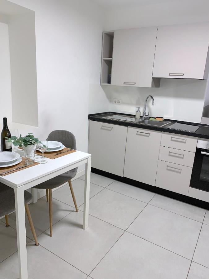 לוגאנו The Hidden Studio; Comfy & Close To The Lake מראה חיצוני תמונה